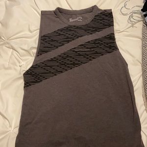 Under armor grey muscle tank